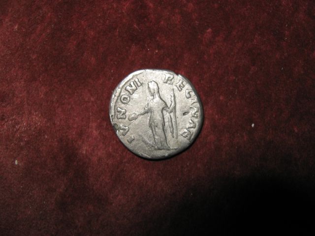 Copy of faustina_revers.jpg