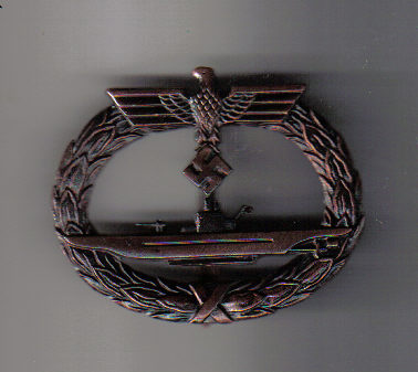 svastica medalie marina.jpg