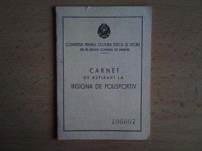 carnet polisportiv.JPG