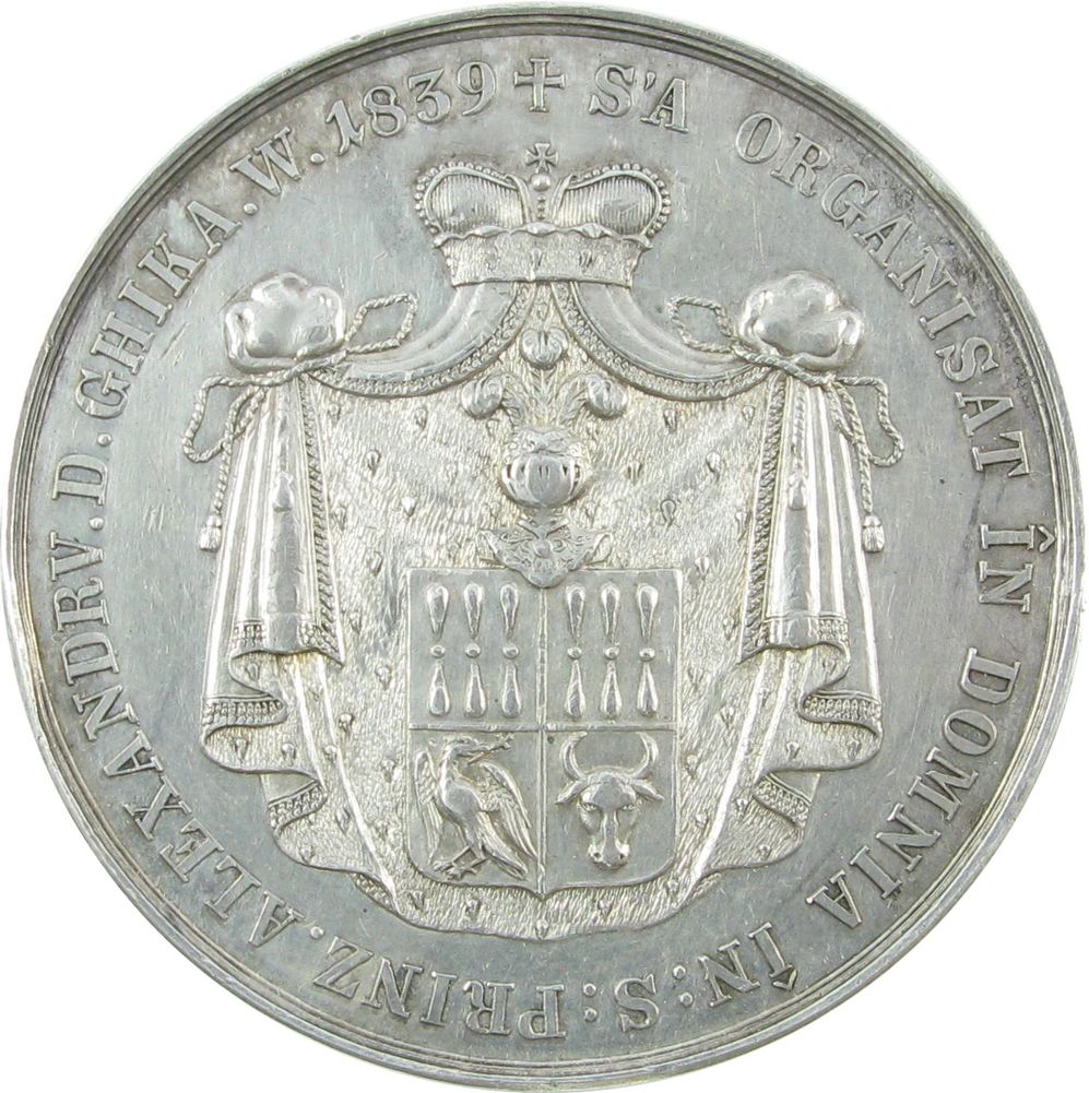 Institutul de Nasteri in argint