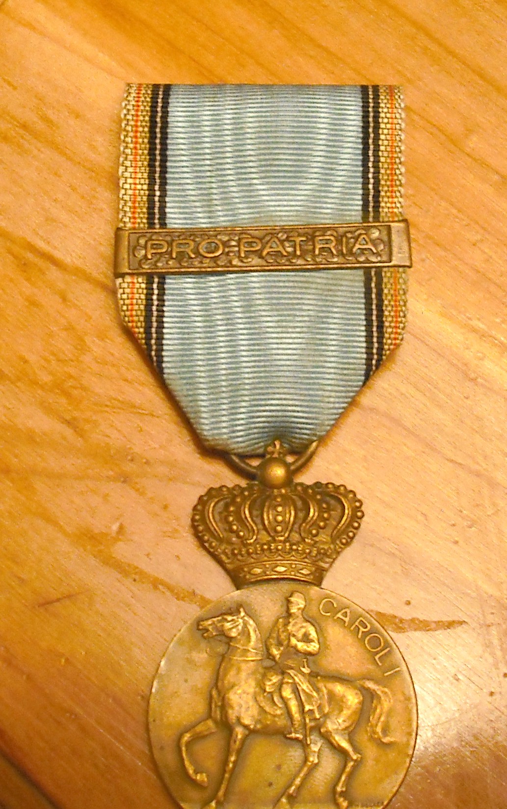 Centenarul R.CI - bareta var. 2.jpg