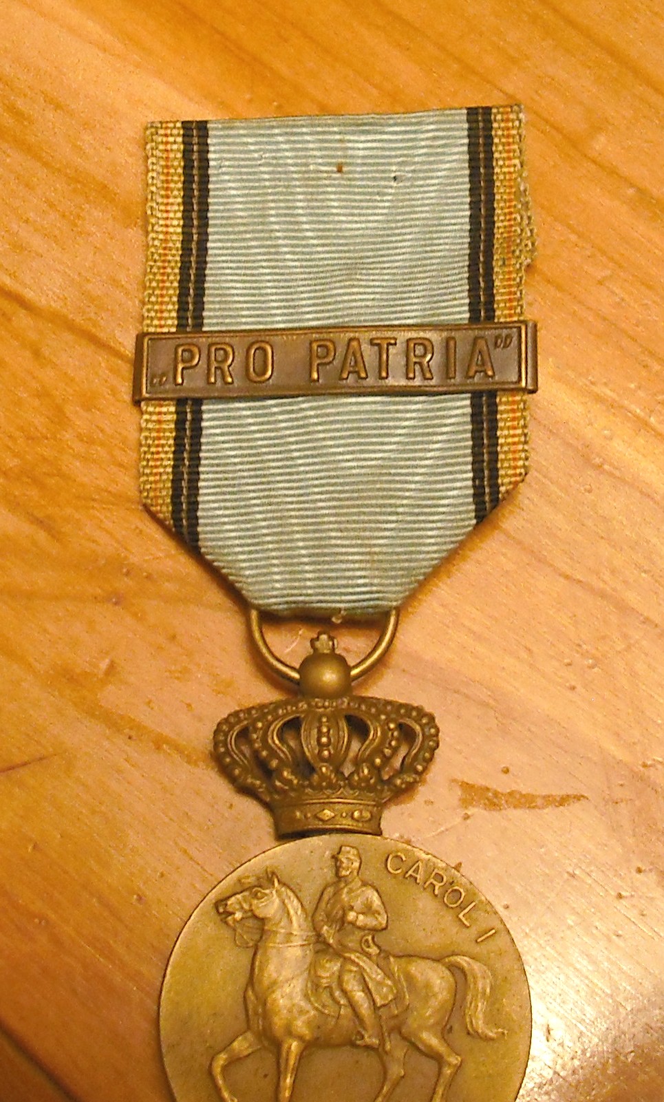 Centenarul R.CI - bareta var. 1.jpg