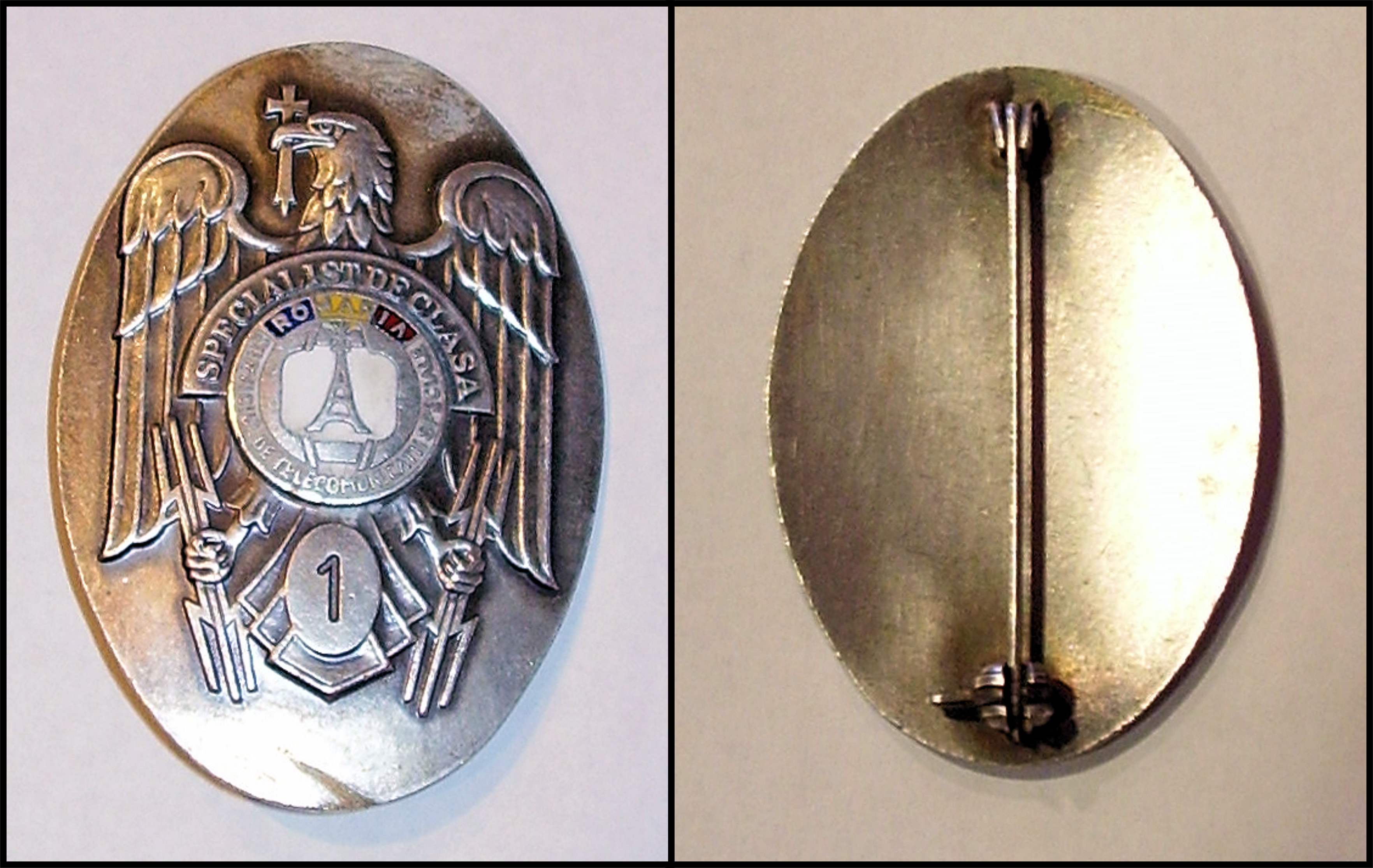 Dimensiuni: 6cm x 4.2 cm