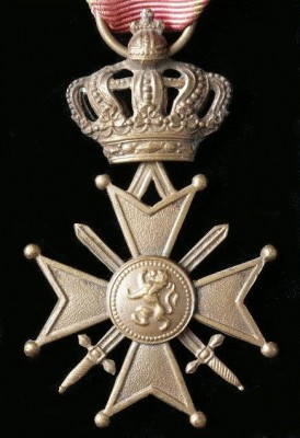 croix_de_guerre_1940_obverse.JPG