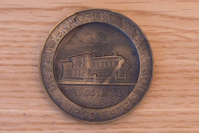 liceul ienachita vacarescu 1.jpg