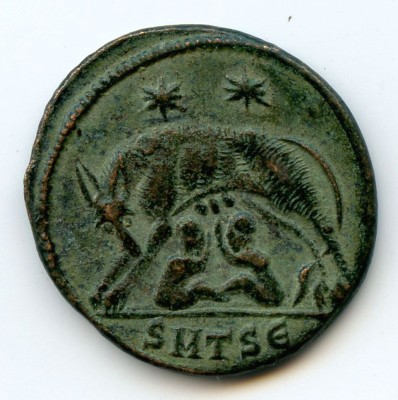 Urbs Roma Commemorative 330-346 rv - RIC VII 187 - mnt. Tesalonic.jpg (147.71 KiB) Vizualizat de 7913 ori av