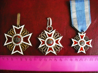 ordinul coroana romaniei av.jpg