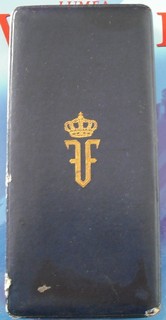 Cutie M.Ofiter Coroana Romaniei